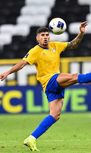 Florinel Coman, încă un gol    VIDEO.  Românul de la Al Gharafa   a făcut șah-mat  apărarea fostei echipe a lui Olăroiu » Cum a sărbătorit reușita