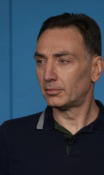 Trauma lui Radu Naum  Jurnalistul povestește cum i s-a transmis   să dea afară zeci de angajați „de pe o zi pe alta”