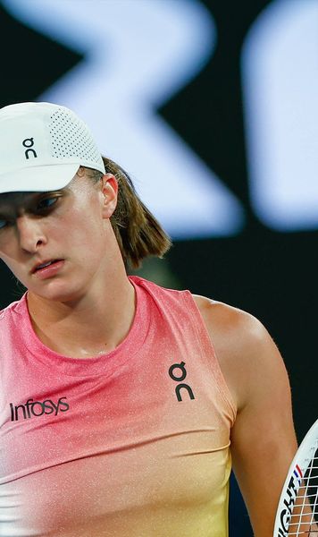 „Suntem singure doar la duș și la toaletă”  Iga Swiatek se plânge de lipsa de intimitate de la   Australian Open:  „Nu suntem animale la grădina zoologică!”