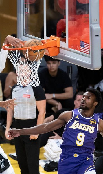 „Mă uit la știri și sunt îngrozit”  Reacție dură a unui star din NBA, după ce   agenții ICE au omorât doi protestatari:  „Vorbim de crime. E grav!”