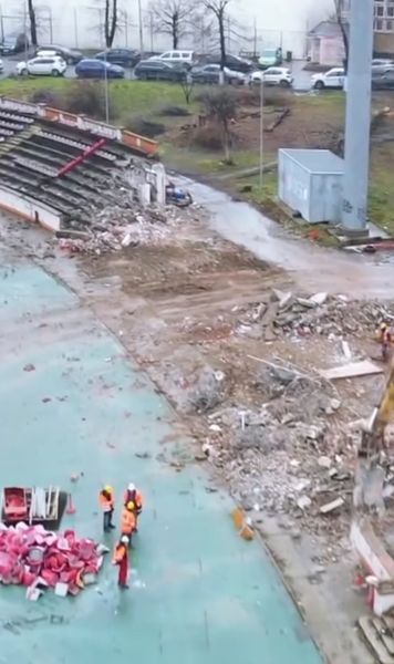 Au accelerat demolarea    FOTO.  Cum arată   stadionul Dinamo  la 9 zile de la startul lucrărilor: „Din ce în ce mai multe utilaje”