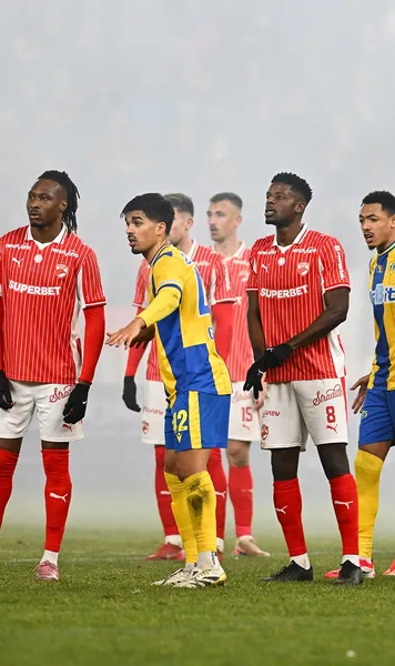 Sancțiuni la Dinamo - Petrolul   Jandarmeria a aplicat amenzi mari după partida de pe „Arc”. Cât a primit   clubul organizator