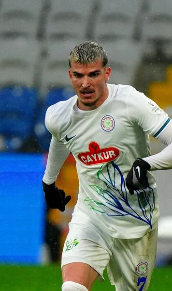 Mihăilă, pe val în Turcia     FOTO:  Internaționalul român de la   Rizespor  a înscris al doilea gol din acest an