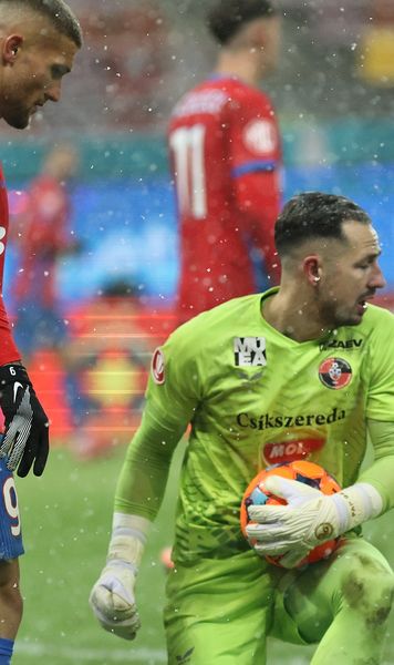 „Am simțit că va șuta acolo”    FOTO.  Cum a reușit   Eduard Pap  să-i apere un nou penalty lui Tănase