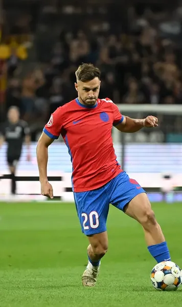 Și-au luat gândul de la Politic  Motivul pentru care jucătorul de la   FCSB  nu va mai ajunge în Grecia