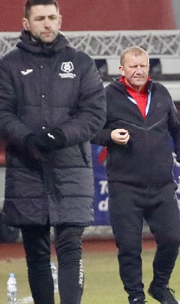 „Rușinos!”  Dorinel Munteanu, mesaj după umilința cu Rapid: „Dacă sunt bărbați,   punem pe masă toate problemele”