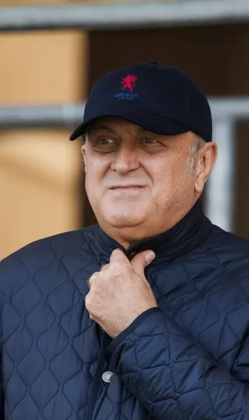 Sechestru pe acțiunile de la Genoa  Ce se întâmplă cu echipa patronată de   Dan Șucu
