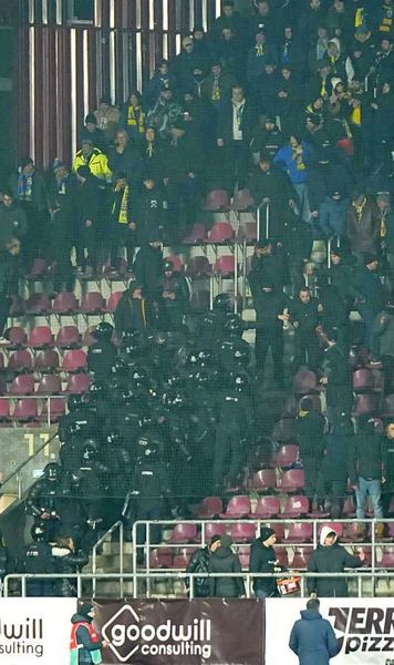 Haos în Giulești  Fanii Petrolului,   incidente și o scenografie înfricoșătoare!  Jandarmeria a intervenit în forță