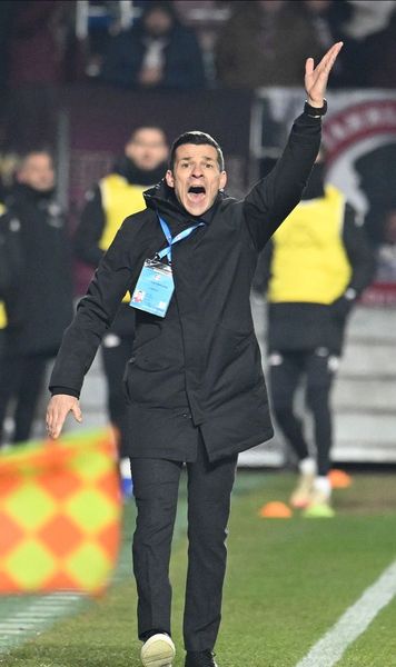 Galcă s-a săturat  Jucătorul care a costat-o pe Rapid   900.000 de euro  ar fi pe lista neagră » Ce l-ar fi enervat pe tehnician