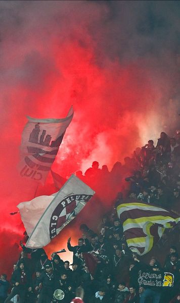 A luat foc Clujul    VIDEO+FOTO.   Atmosferă electrizantă la derby-ul   CFR - U