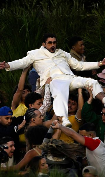 Trump, furios pe fiesta latina de la Super Bowl!  Show-ul făcut de Bad Bunny, desființat de președintele SUA:   „Un afront la adresa Statelor Unite”