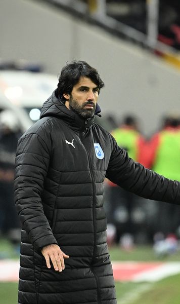 „Au avut un șut și au dat gol”    VIDEO.    Coelho  rămâne precaut după remiza cu Dinamo: „Nu mă gândesc la titlu”