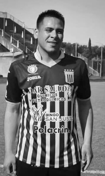 Fotbalist ucis după o luptă în stradă    Principalul suspect e fratele victimei.  Crima, surprinsă de camerele de supraveghere din apropiere