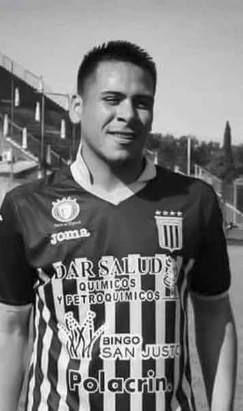 Fotbalist ucis după o luptă în stradă    Principalul suspect e fratele victimei.  Crima, surprinsă de camerele de supraveghere din apropiere