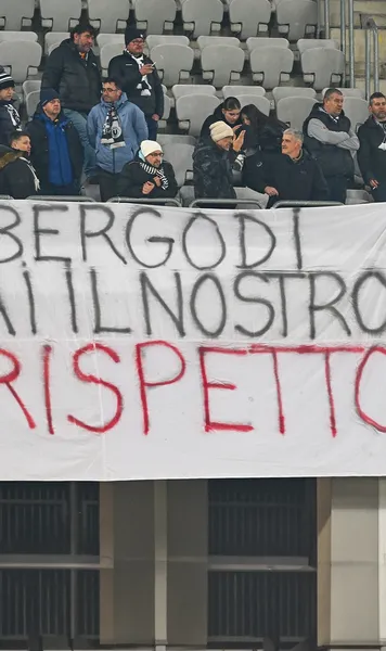 Susținere maximă pentru Bergodi    FOTO.      Mesajele afișate  de fanii lui U Cluj înaintea partidei cu Oțelul Galați, din Cupa României