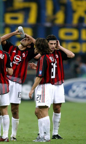 „L-a sunat pe Putin în fața mea”    Politician, fost jucător la Milan, despre război.  Controversat, detestat în Ucraina: „Nu există”