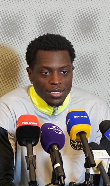 „El își hotărăște soarta”  Vedeta FCSB   refuză să se opereze:  „Ce facem, îl legăm de pat?”