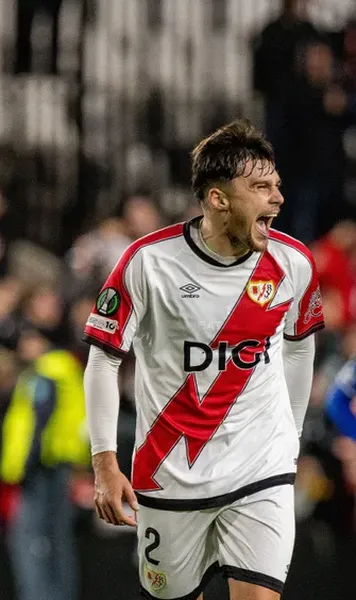 „Real Madrid nu are un fundaș ca Rațiu!”   Îi cere lui Florentino Perez   să-l transfere pe român:  „E o afacere, un cadou”