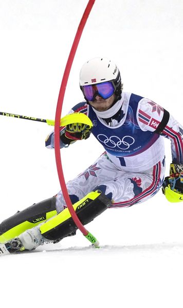 „Am nevoie de ajutor”  Lacrimile norvegianului care și-a pierdut bunicul la începutul Jocurilor si aurul olimpic în manșa finală.   Gest de disperare!