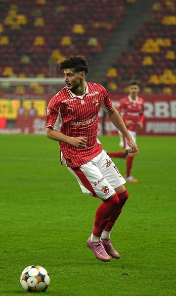 Kopic e supărat pe Mazilu  Antrenorul a explicat situația fotbalistului adus de la Brighton: „Cu altă ocazie,   când va merita”