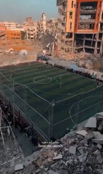 Imagini impresionante   A revenit fotbalul în Gaza,   printre dărâmături:  „Mulți coechipieri au fost uciși sau răniți. Bucuria e incompletă”