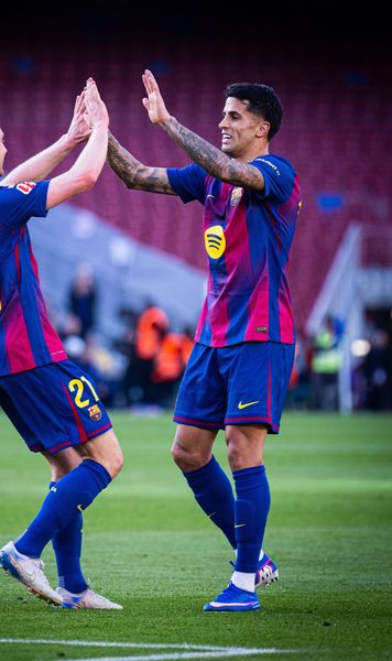 Barcelona, lider în La Liga  Echipa lui Hansi Flick,    victorie fără emoții cu Levante!  + Pedri a revenit pe teren, după o lună