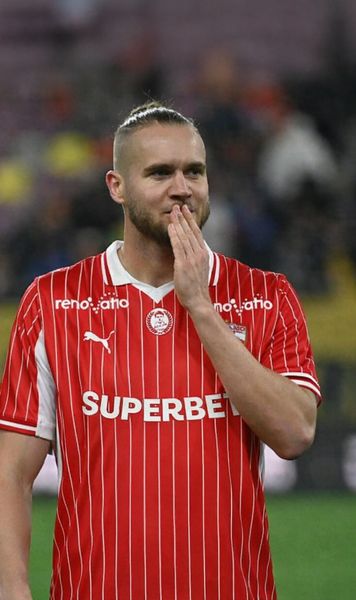 Întâlnire cu Pușcaș    Cum a fost surprins atacantul,  înainte de a semna contractul cu Dinamo