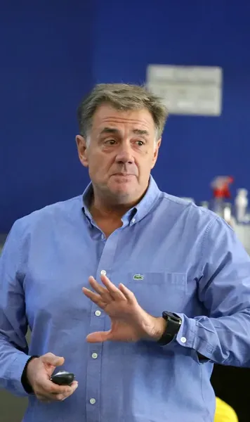 Vassaras refuză să explice  CCA anunță că   nu va comenta  deciziile luate de arbitri: „Fie ele corecte sau incorecte” + „Persistă așteptări nerealiste despre VAR”