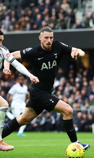 „Drăgușin trebuia să fie mai puternic”    FOTO.  Fundașul român, pus la zid de englezi după   un nou eșec  suferit de Tottenham » Vinovat la primul gol?