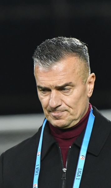 Pancu, reacție pe Instagram    Ce a postat  antrenorul de la CFR după analiza lui Vassaras: „Îi pot cataloga pe unii drept «hoți», pentru că fură cu arbitrii”