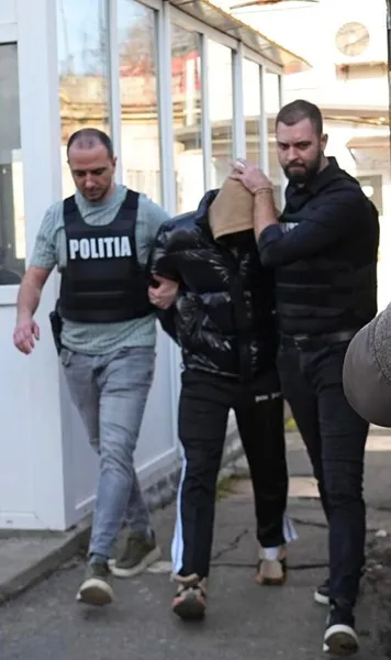 Keita, în cătușe    VIDEO.  Jucătorul Rapidului   a ieșit de la audieri.  Procurorii cer arestarea preventivă pentru 30 de zile