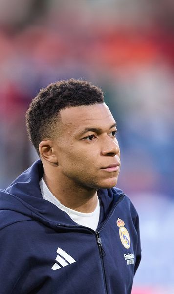 Mbappe riscă ruptura!    Ar putea rata Mondialul  dacă revine prea repede după accidentare. Ce are francezul la genunchi