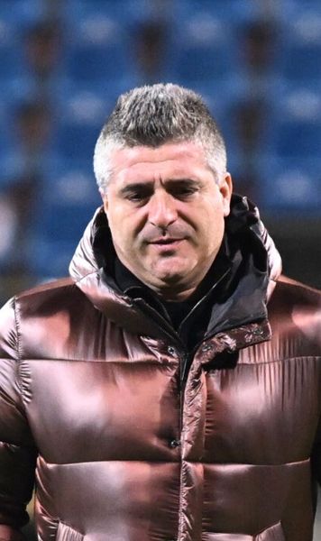 „Ne gândim la tot felul de lucruri”    Daniel Niculae,  ironii la adresa arbitrilor și a forului condus de Vassaras, după eliminarea lui Hermannstadt din Cupă