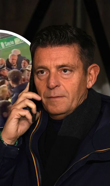 Escortat de carabinieri    FOTO+VIDEO.    Fostul arbitru FIFA  a ajuns la vestiare cu ajutorul forțelor de ordine