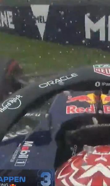 Dezastru pentru Verstappen    FOTO.    Accident bizar  în timpul calificărilor din Australia: „N-am mai pățit așa ceva niciodată” 