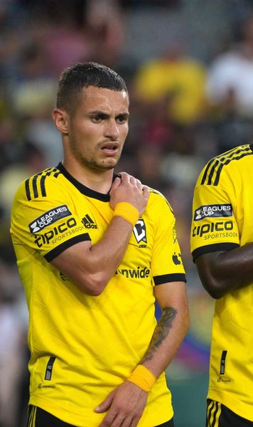 Pariu trucat sub ochii lui Mățan  Doi foști colegi ai „tricolorului” în MLS, la Columbus,   suspendați pe viață 