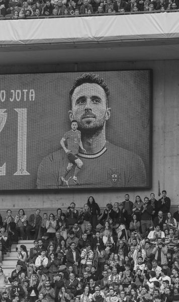 Greșeală colosală  Un jurnalist l-a inclus pe   Diogo Jota  pe lista convocărilor pentru meciul Portugaliei » Explicația a fost cumplită