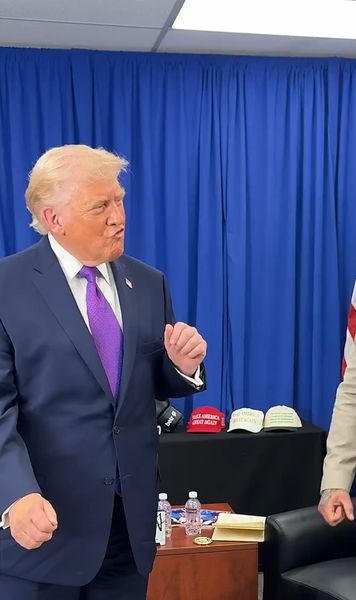 „Cel mai viral dans din toate timpurile”    VIDEO.  Donald Trump și Jake Paul, spectacol în culise » Președintele SUA:   „Voi face o previziune”