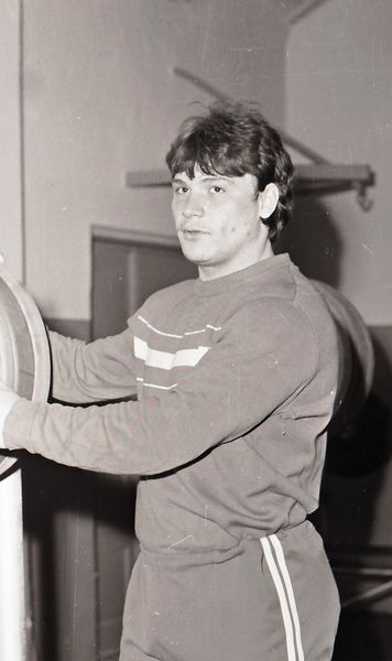 Doliu în sportul românesc  Un fost vicecampion olimpic   a murit la 59 de ani:  „A fost un fenomen”