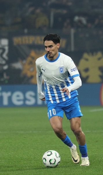 „Te fluieră pe bună dreptate”    Ștefan Baiaram,  pus la zid de legenda Craiovei: „Unde să te duci tu în Occident?! Cine te ia?”