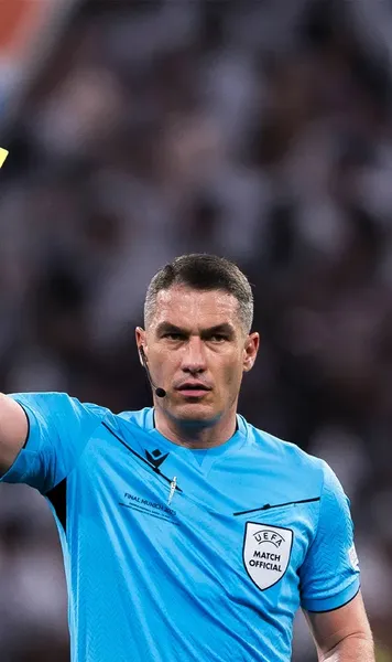 Istvan Kovacs, în Europa League   „Centralul” român va arbitra un duel încins din   optimile competiției