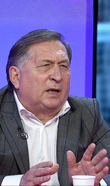 Crăciunescu, replică pentru Burleanu  Iritat după ce Kovacs a fost numit   cel mai bun din istorie:  „Cum să n-am nimic de comentat?”