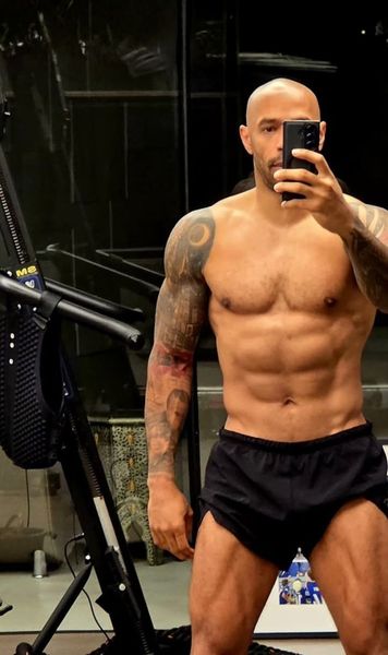 Henry, în forma vieții    FOTO.  La 12 ani de la retragere, francezul e un   pachet de mușchi!  Nici în vârful carierei nu arăta așa