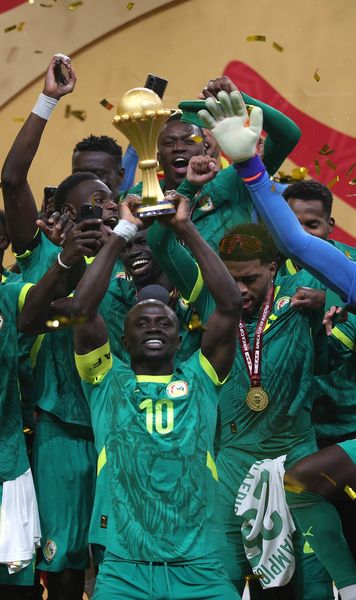 „Va fi Al Treilea Război Mondial”    Senegalezii, furioși  după ce li s-a retras Cupa Africii: „CAF e coruptă. Trofeul rămâne aici”