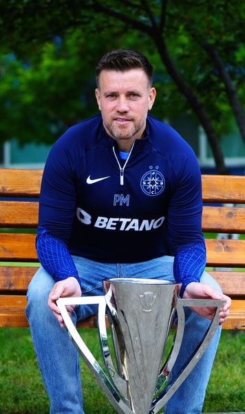 Pintilii ofertat de o echipă de play-off!   CE SURPRIZĂ: abia a demisionat de la FCSB,   Pintilii e în discuții  cu un club care are Cupa și Supercupa în palmares