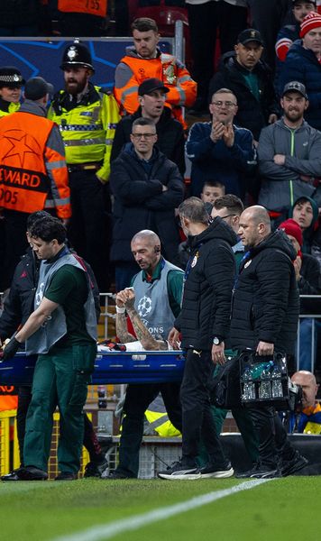 Accidentare bizară    FOTO.  Starul lui Galatasaray,   aproape să rămână fără deget  în duelul cu Liverpool! Ce s-a întâmplat