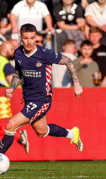 Șansă ratată    Dennis Man și PSV Eindhoven,   eșec surprinzător!  Puteau fi campioni dacă băteau