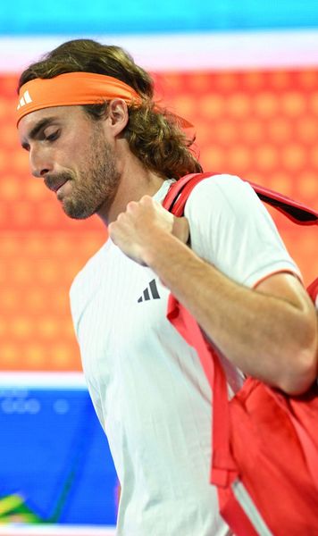 Tsitsipas, criză de nervi la Miami   Grecul s-a certat cu arbitrul de scaun:   „Ar trebui să vă fie rușine!”  » Ce l-a înfuriat
