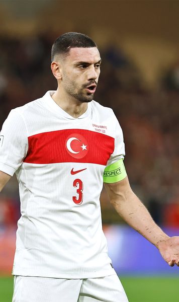 Probleme pentru Montella   Selecționerul Turciei pierde unul dintre   pilonii apărării , înainte de barajul cu România 