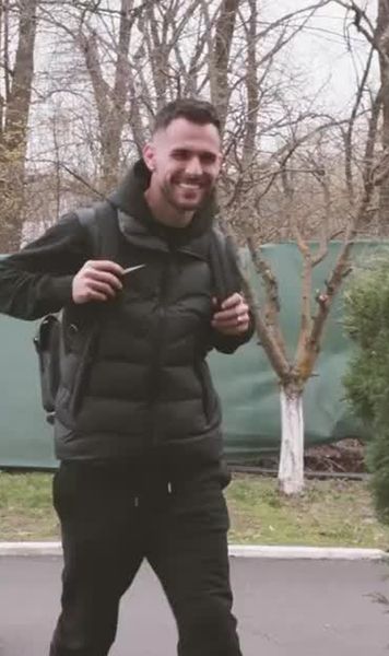 „Mereu împreună!”     Vizită surpriză  în cantonamentul echipei naționale, cu trei zile înainte de barajul cu Turcia 